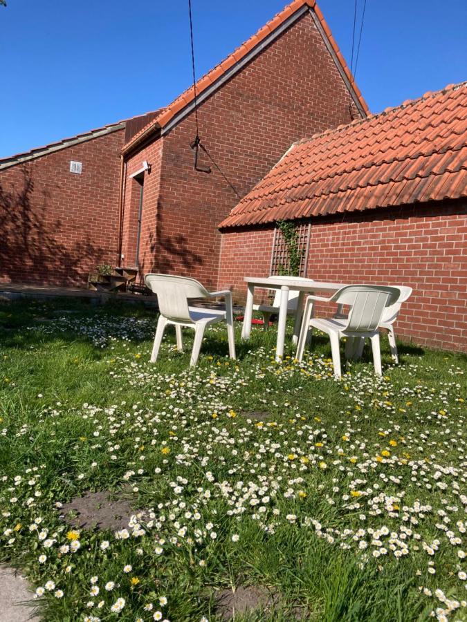 Au Cochon Qui Rit Apartment Flines-Les-Mortagne Exterior photo